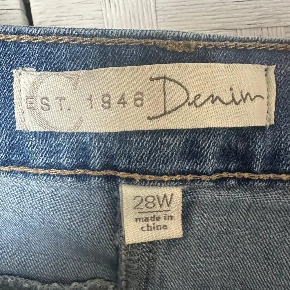 EST.1946 Denim skirt embroidered on sides, packets,‎ zip fly, ram hem plus size